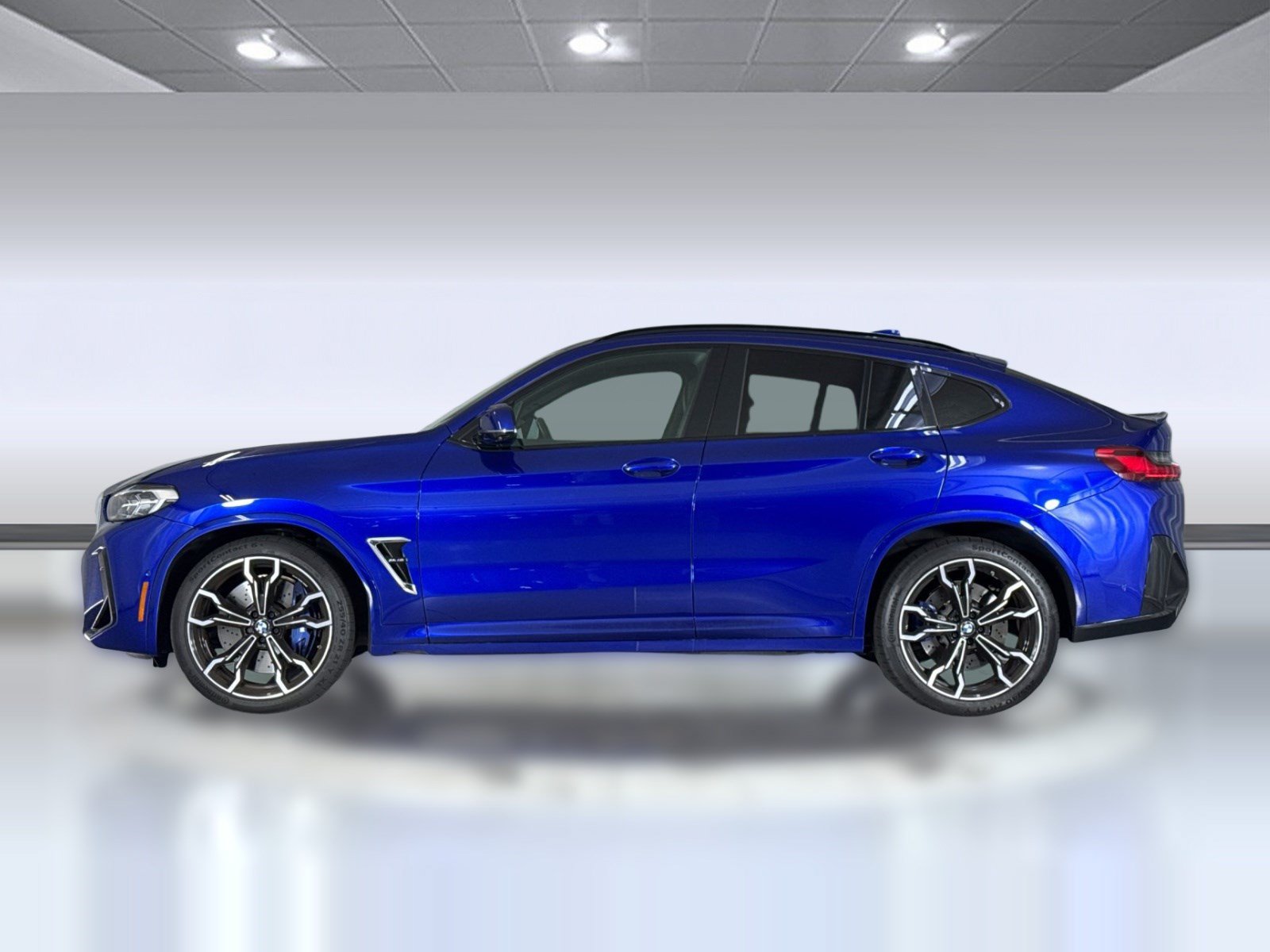 Used 2022 BMW X4 M w/ Executive Package AWD/4WD image 2