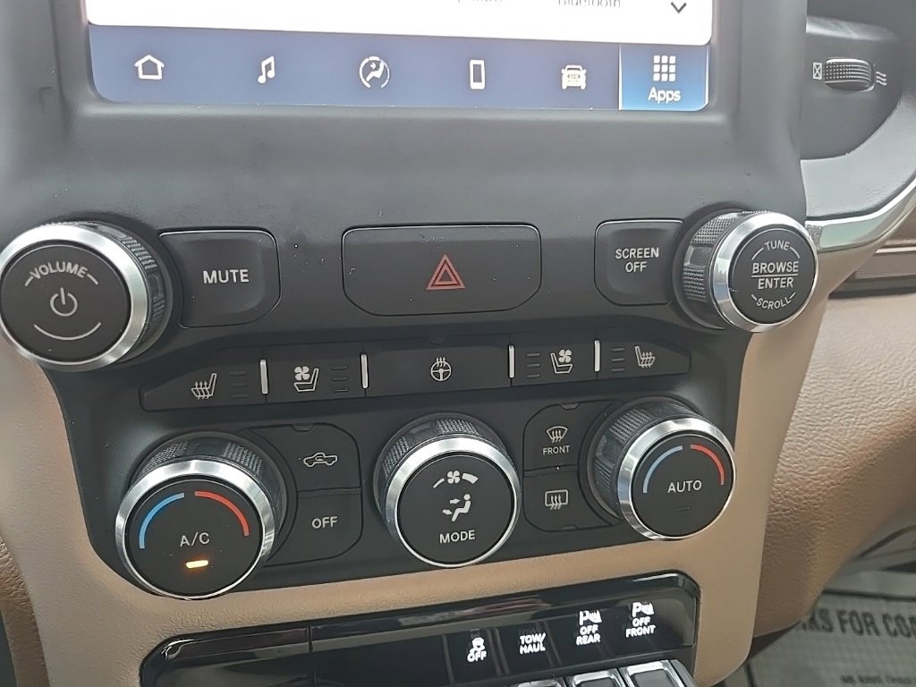 Used 2022 RAM 1500 Laramie image 70