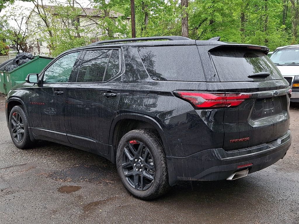 Used 2023 Chevrolet Traverse Premier w/ Redline Edition AWD/4WD image 6