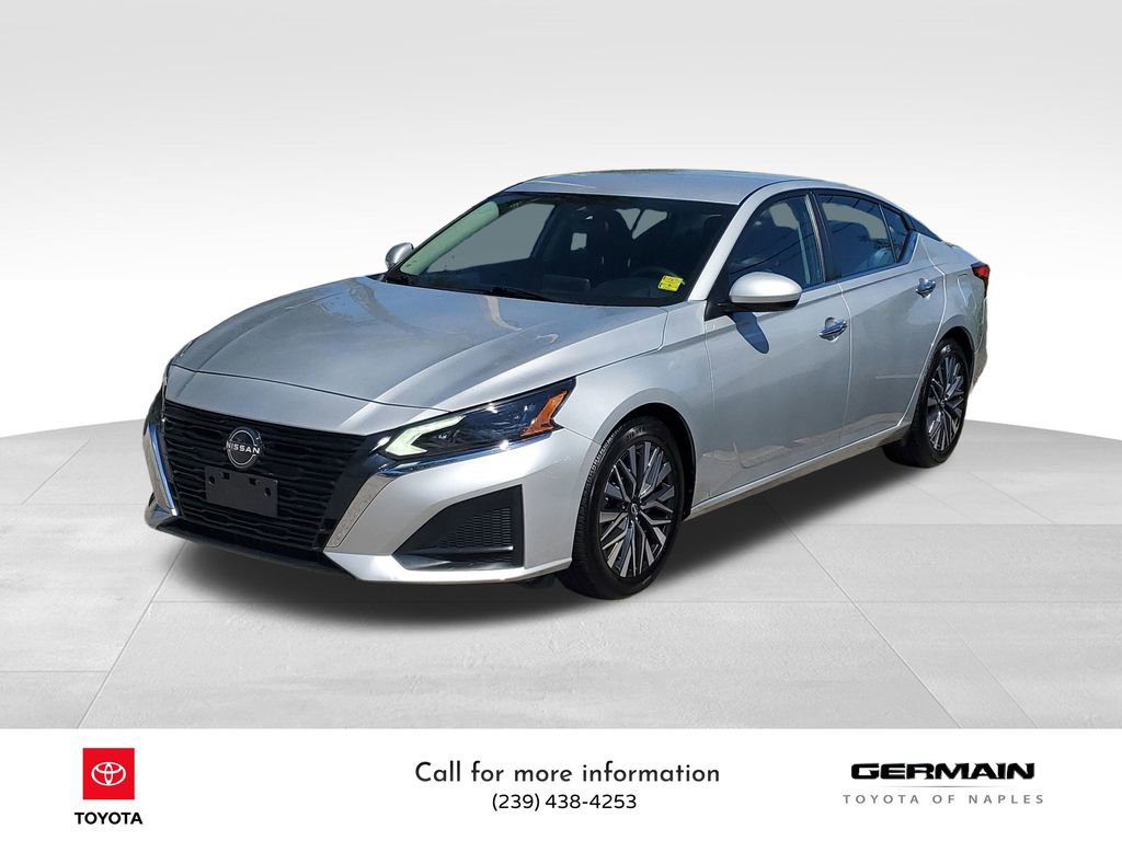 Used 2023 Nissan Altima 2.5 SV
