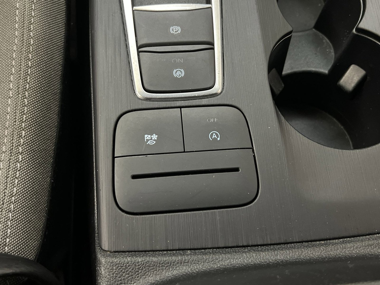 Used 2022 Ford Escape SE w/ Convenience Package image 31