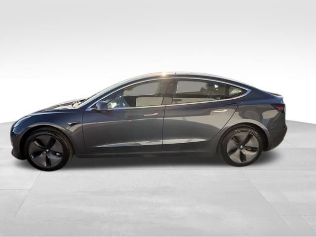 Used 2018 Tesla Model 3 Long Range image 12
