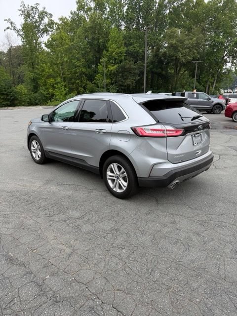 Used 2020 Ford Edge SEL w/ Convenience Package FWD image 2