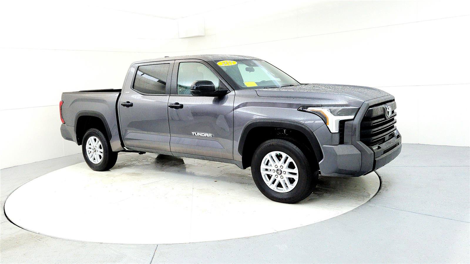 Used 2025 Toyota Tundra SR5 image 7