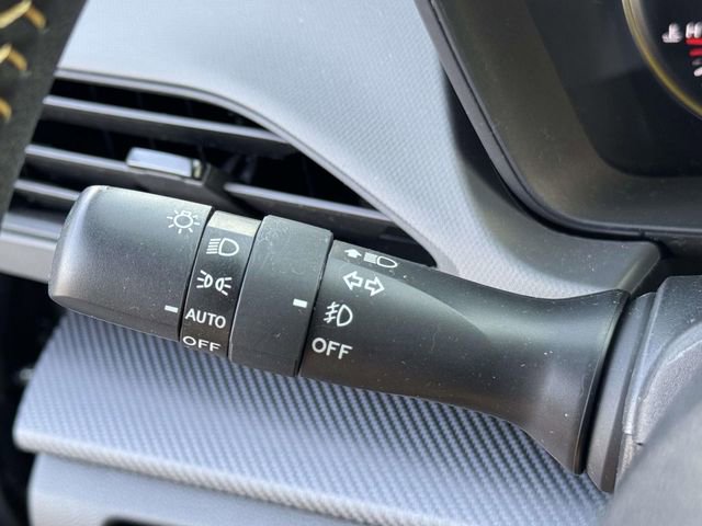 Used 2025 Subaru Crosstrek 2.5i Sport w/ Crosstrek Mirror Package image 13