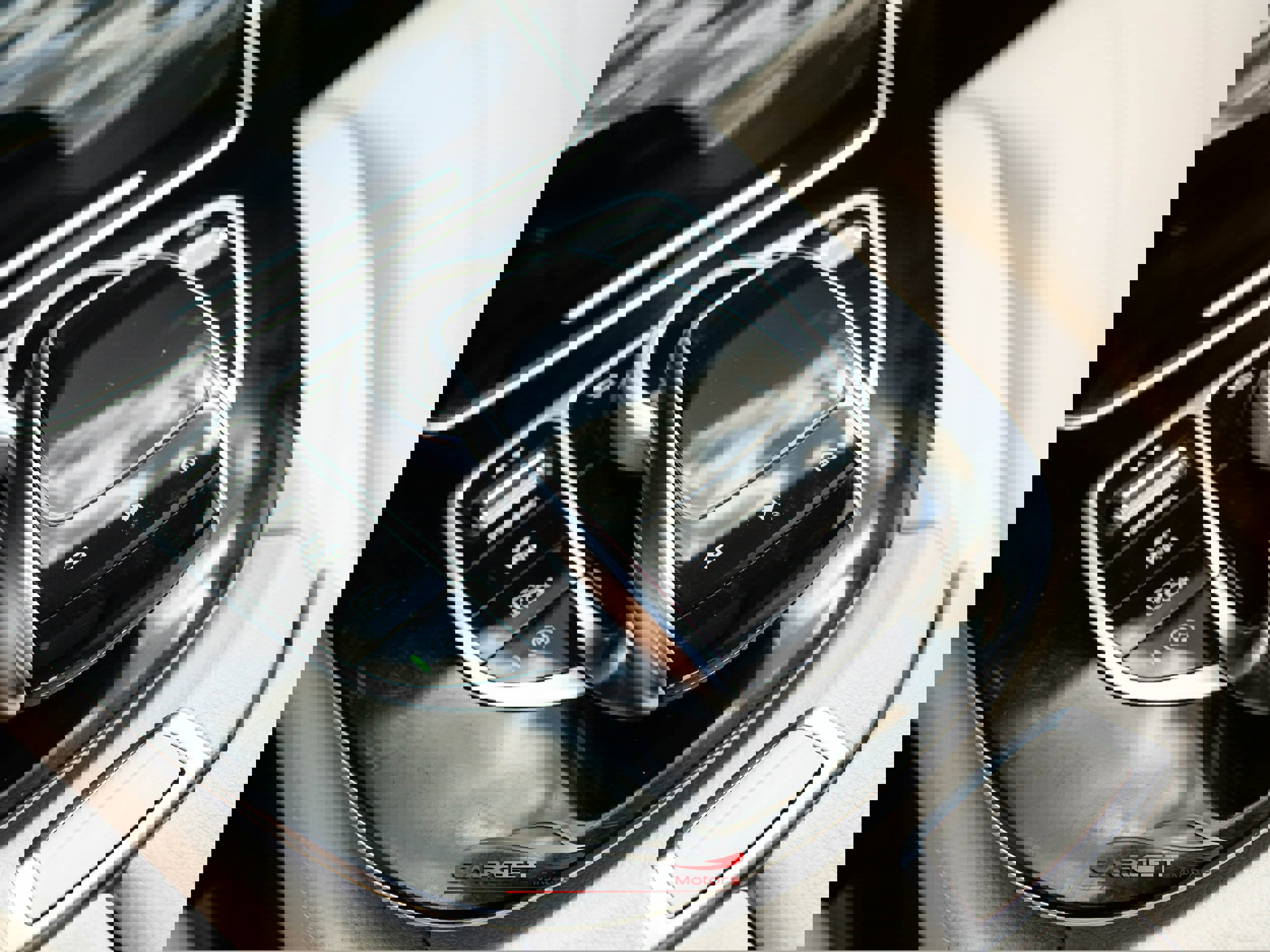 Used 2017 Mercedes-Benz E 300 4MATIC image 34