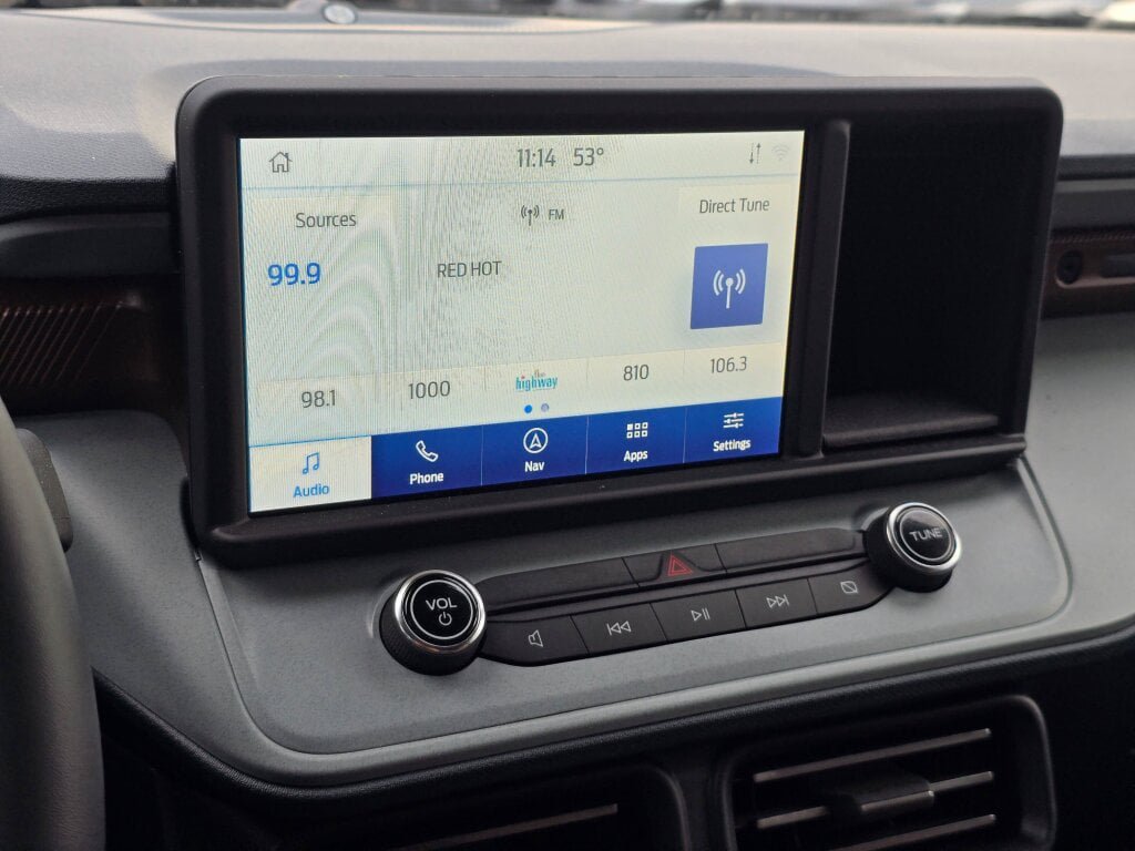 Used 2024 Ford Maverick Lariat FWD image 28