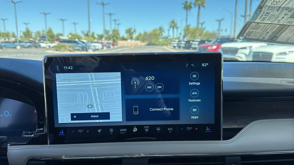 New 2025 Lincoln Corsair Grand Touring w/ Equipment Group 301A AWD/4WD image 14