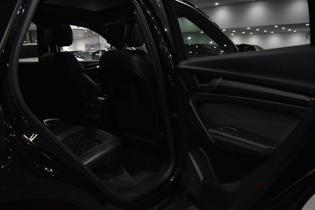 Used 2023 Audi SQ5 Premium Plus w/ Premium Plus Package image 30