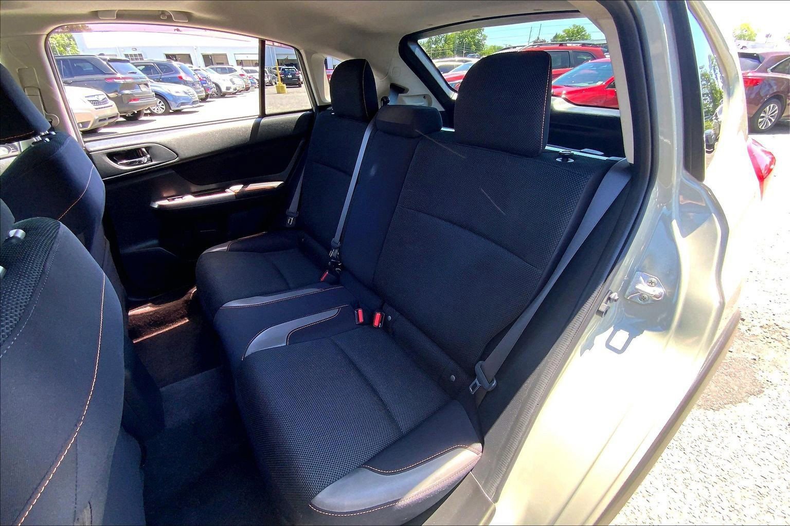 Used 2016 Subaru Crosstrek 2.0i Premium w/ Moonroof Package AWD/4WD image 21