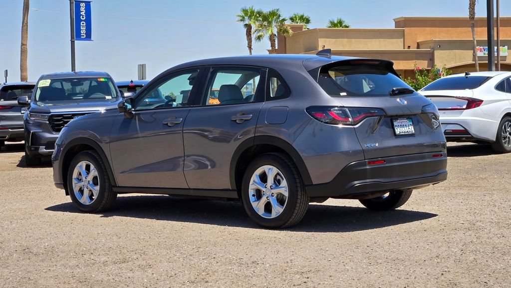 Used 2025 Honda HR-V LX image 6