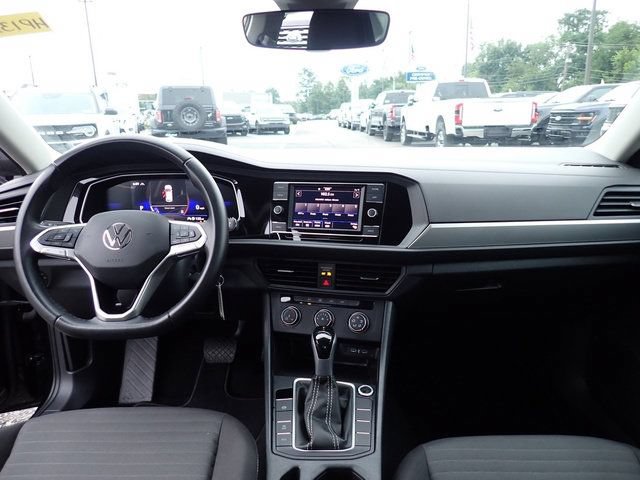 Used 2024 Volkswagen Jetta S FWD image 19