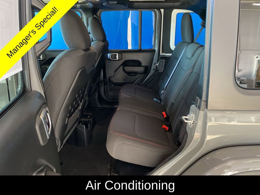 Used 2023 Jeep Wrangler Unlimited Rubicon w/ LED Lighting Group image 12