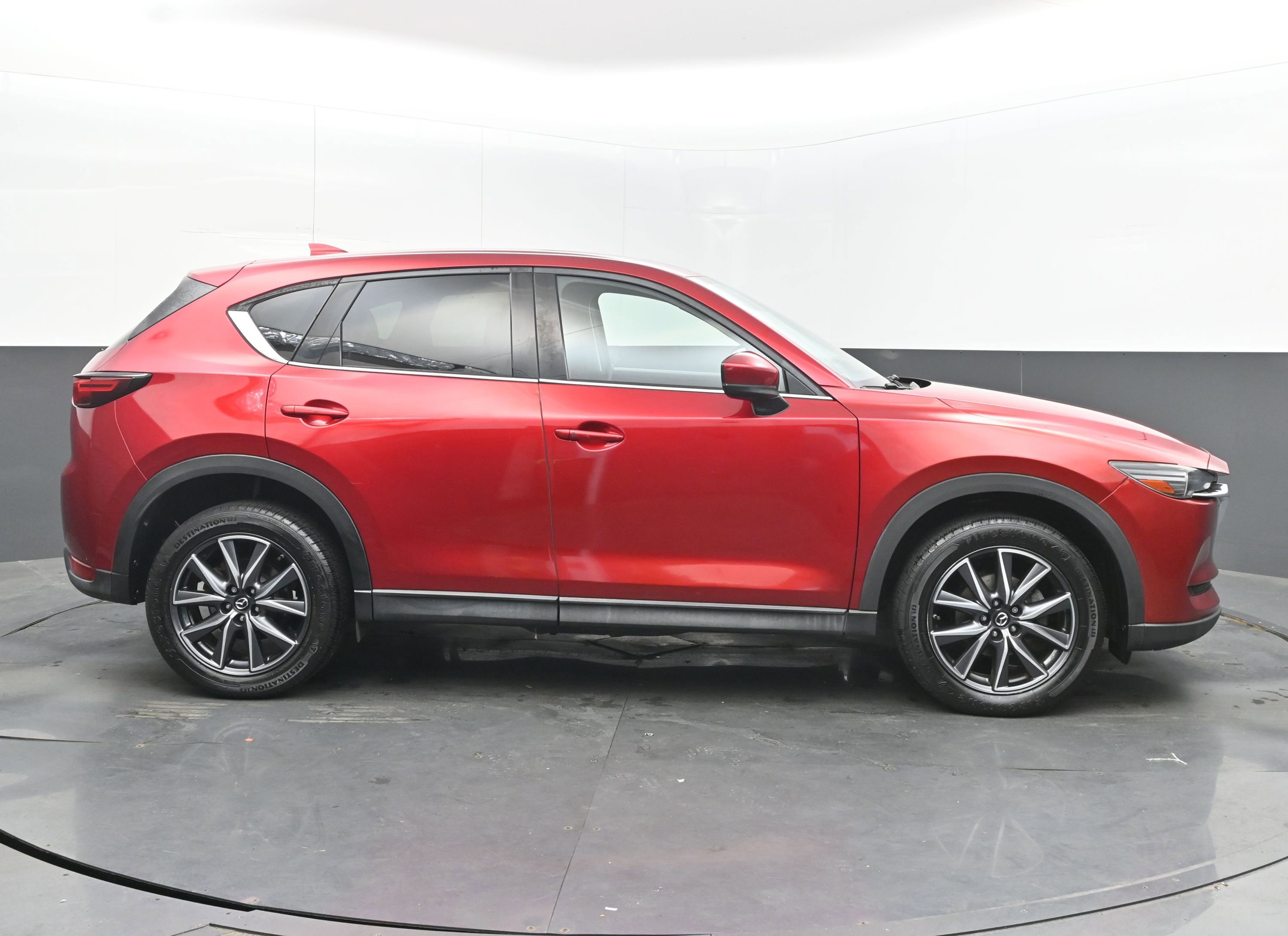 Used 2017 MAZDA CX-5 Grand Touring w/ Premium Package image 8