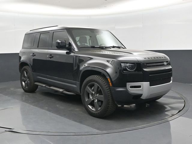 Used 2025 Land Rover Defender 110 S AWD/4WD image 1