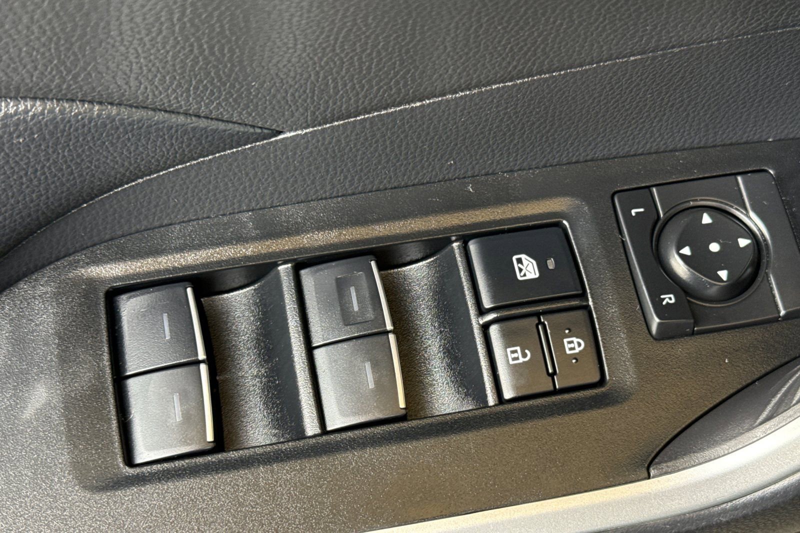 Certified 2025 Toyota RAV4 XLE image 14