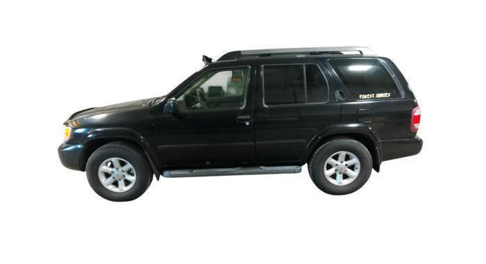 Used 2003 Nissan Pathfinder SE w/ SE Popular Pkg AWD/4WD image 2