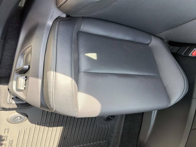 Certified 2025 Toyota Crown AWD/4WD image 16