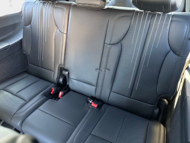 New 2026 Cadillac Escalade IQL Sport 2 w/ LPO, ONYX Package AWD/4WD image 12