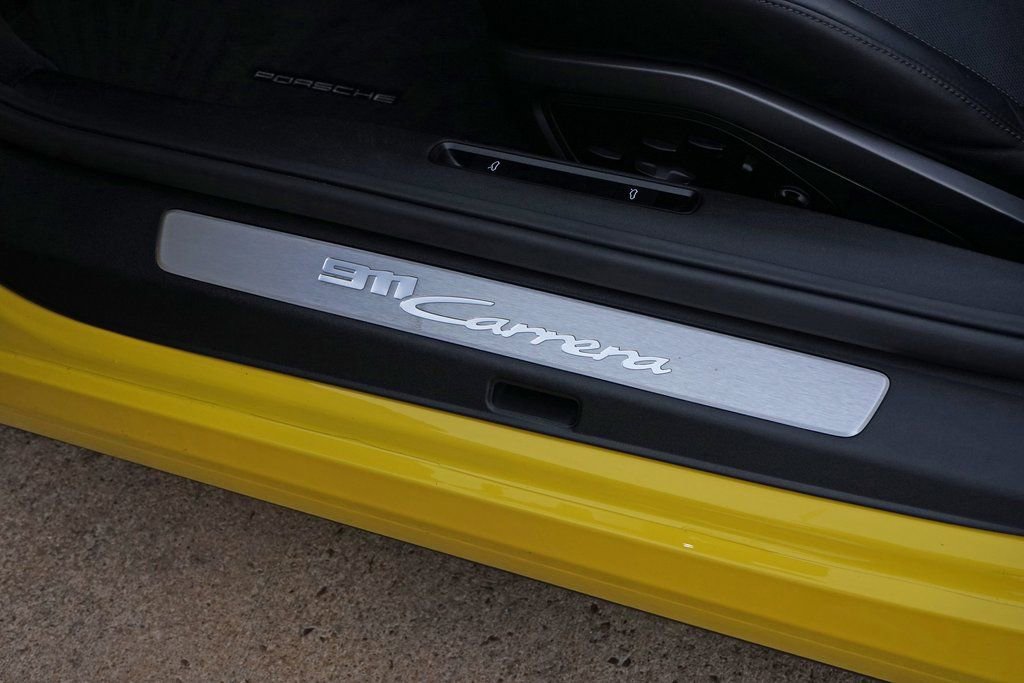 Used 2021 Porsche 911 Carrera image 31