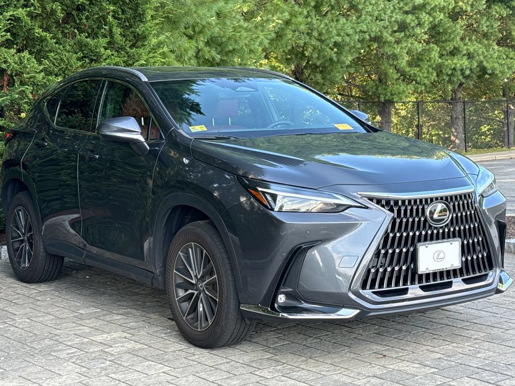Used 2024 Lexus NX 350 AWD image 3