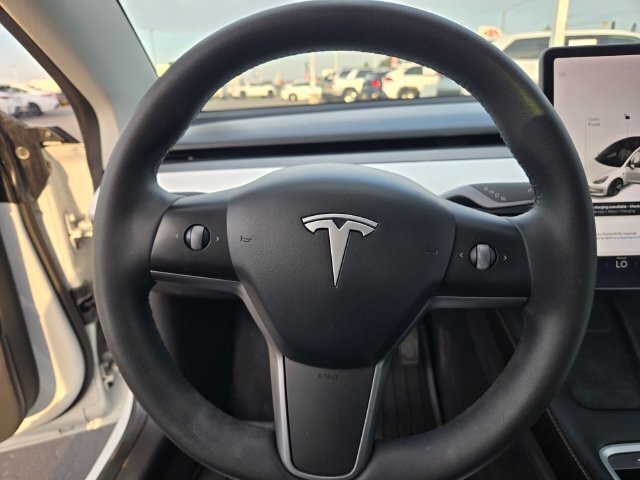 Used 2021 Tesla Model 3 Long Range AWD/4WD image 23