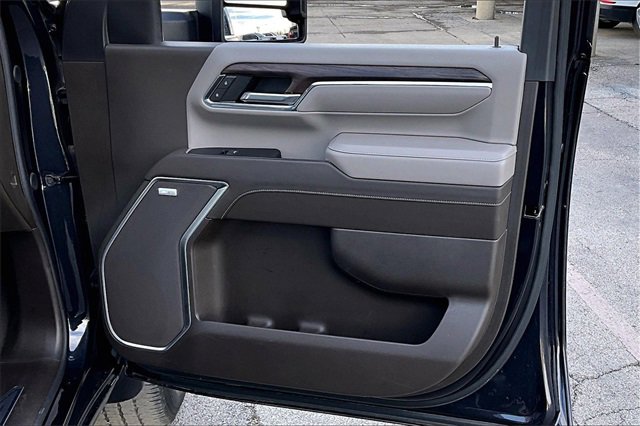 Used 2024 GMC Sierra 2500 SLT w/ SLT Convenience Package image 29