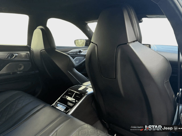 Used 2025 BMW M8 Competition w/ M Carbon Exterior Package AWD/4WD image 27