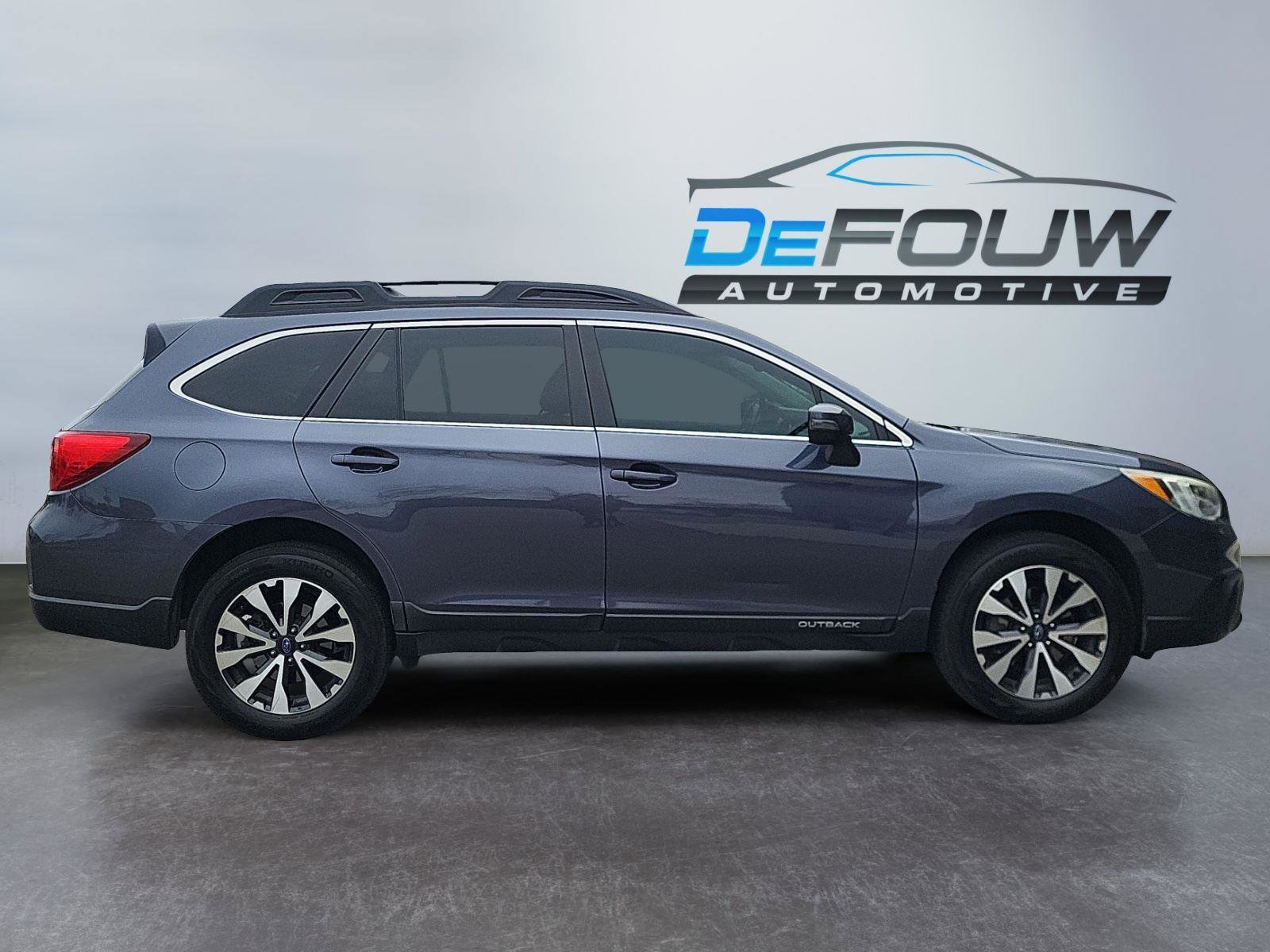 Used 2016 Subaru Outback 3.6R Limited image 2