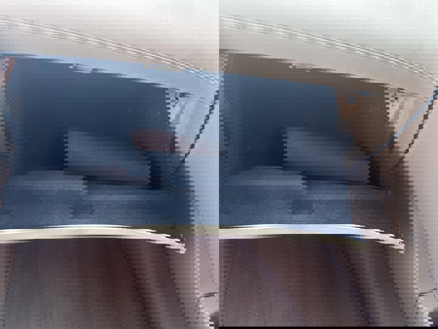 Used 2013 Buick LaCrosse image 24