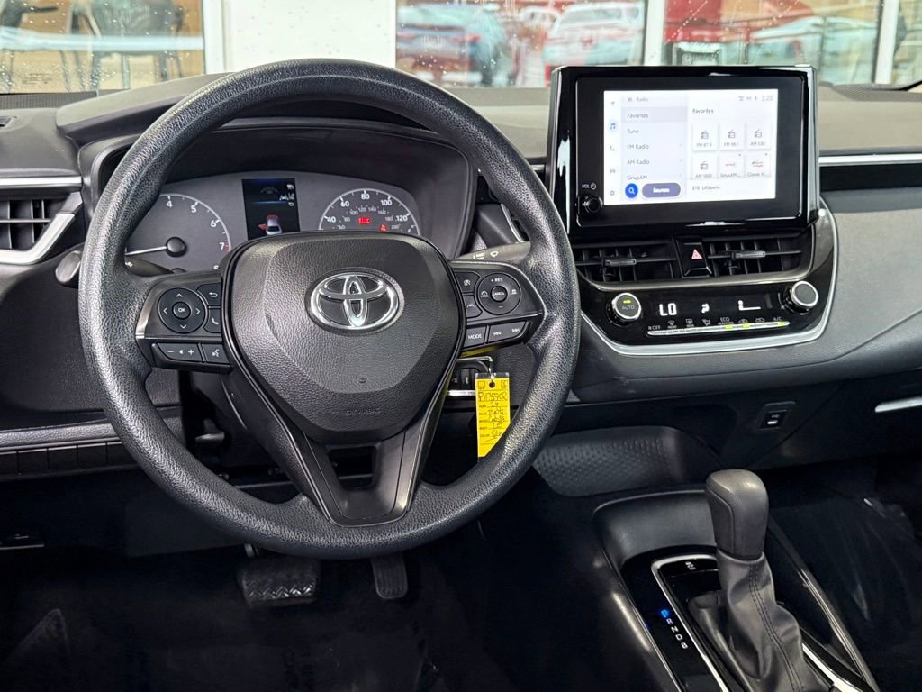 Certified 2024 Toyota Corolla LE image 31