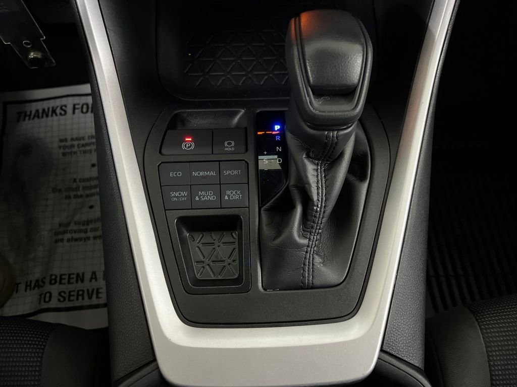 Used 2023 Toyota RAV4 LE image 72