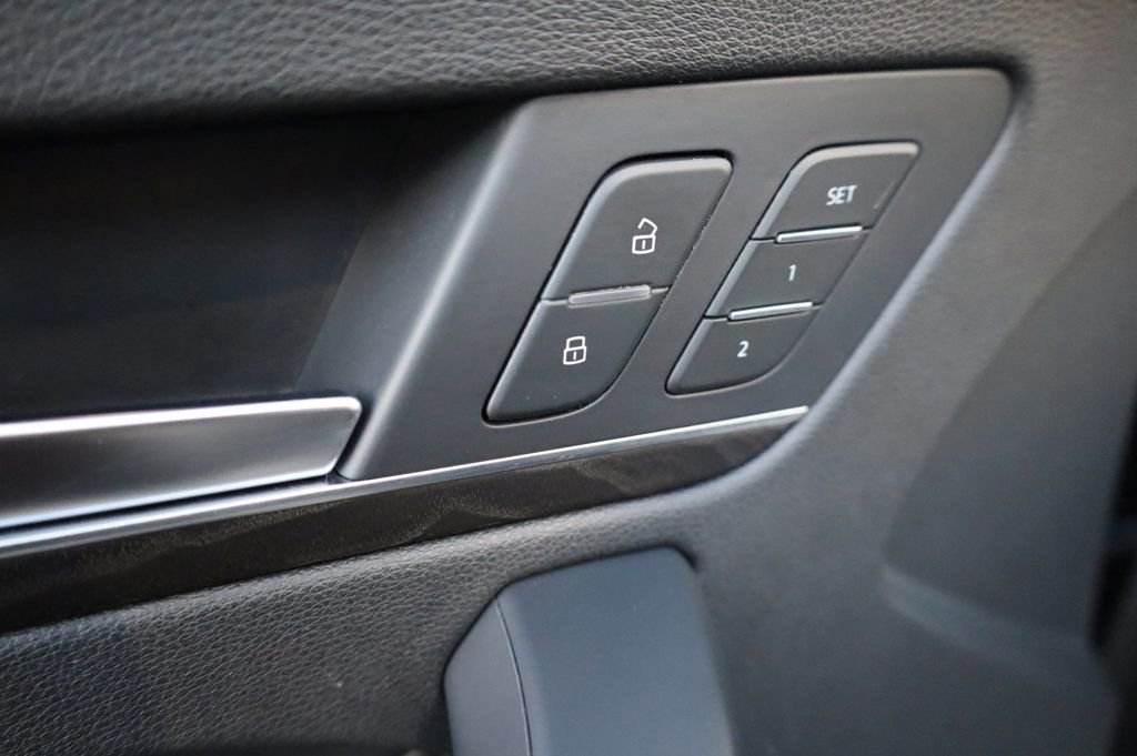 Used 2018 Audi Q5 2.0T Premium Plus w/ Premium Plus Package image 35