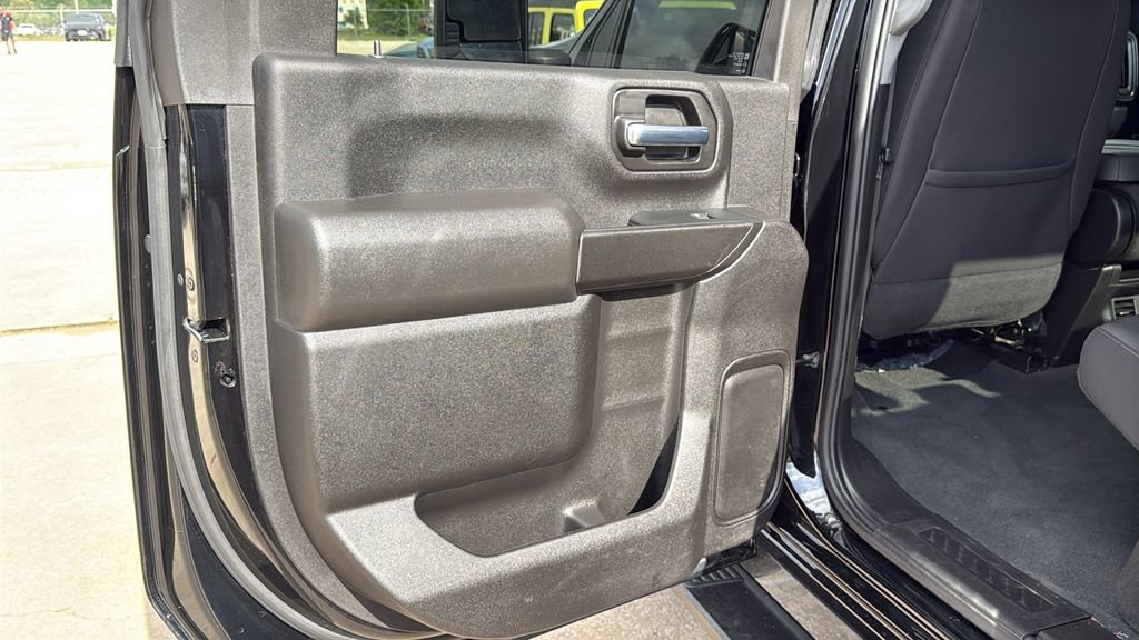 Used 2024 Chevrolet Silverado 2500 Custom w/ Custom Convenience Package image 16