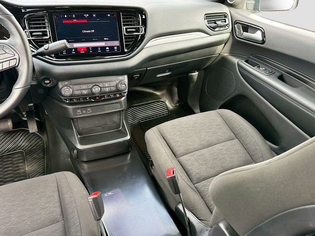 Used 2025 Dodge Durango AWD w/ Technology Group image 22
