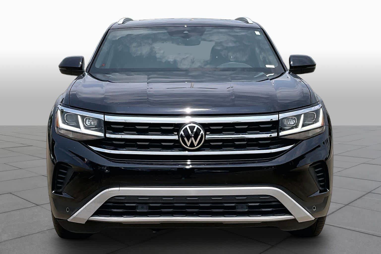 Used 2021 Volkswagen Atlas Cross Sport SEL w/ Cross Sport MDO Package AWD/4WD image 4