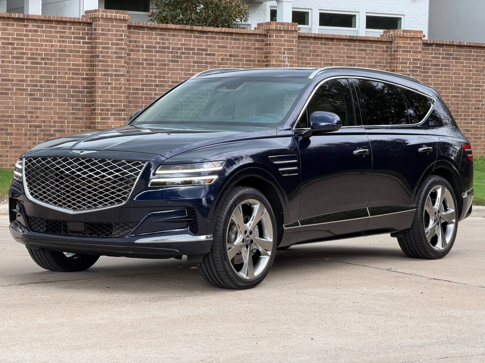 Used 2024 Genesis GV80 3.5T w/ Prestige Package AWD/4WD image 12