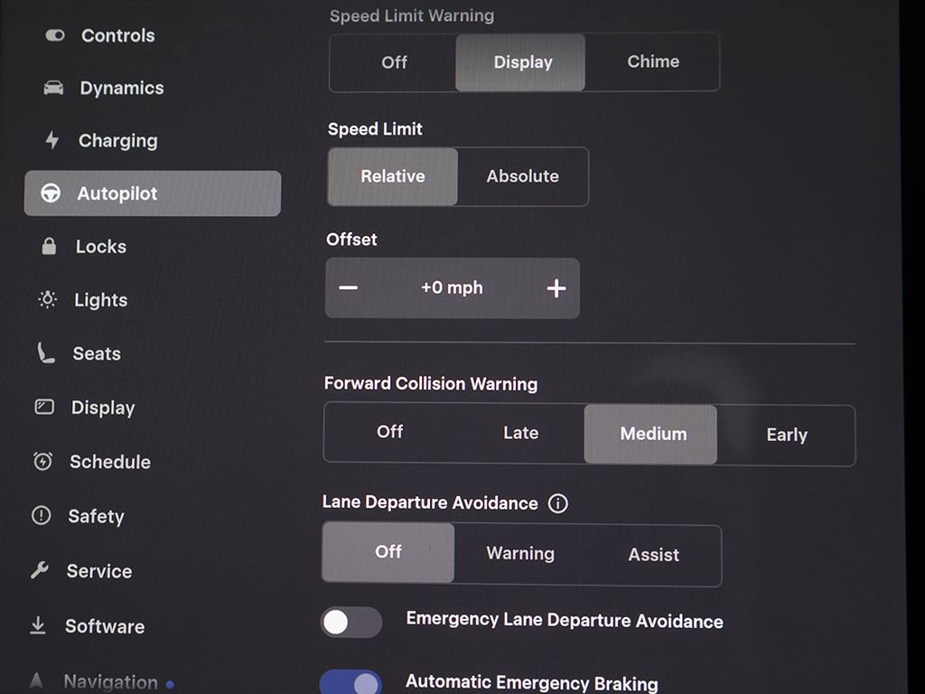 Used 2024 Tesla Model Y Performance AWD/4WD image 47