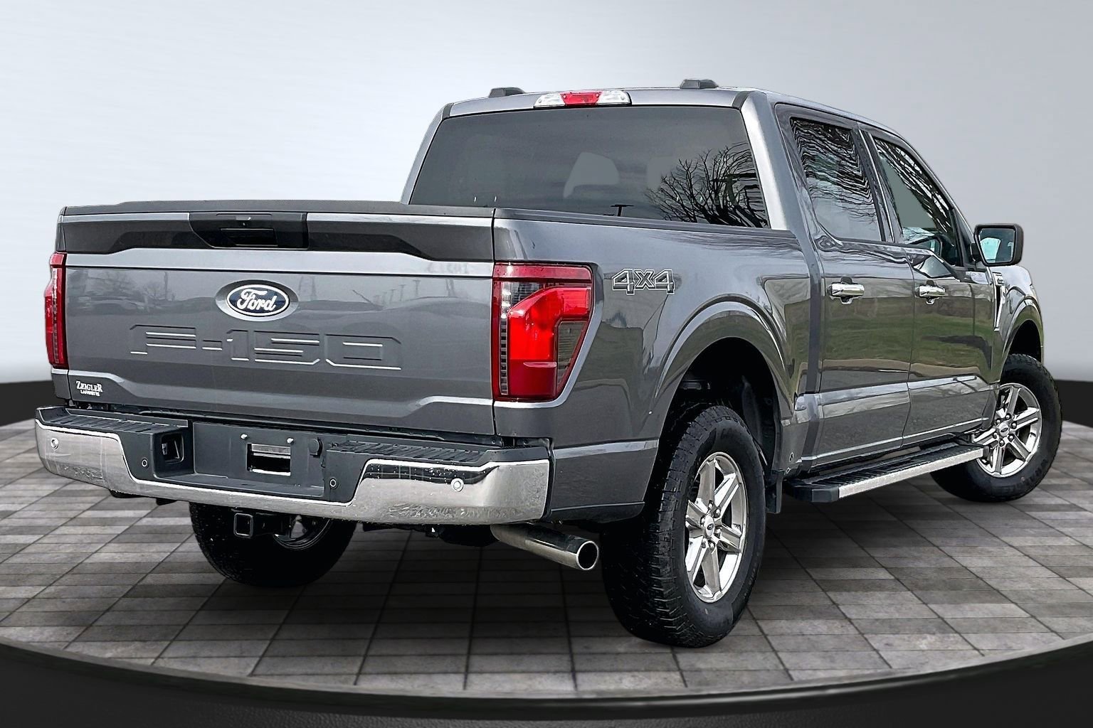 Used 2025 Ford F150 XLT w/ Equipment Group 301A Standard image 2