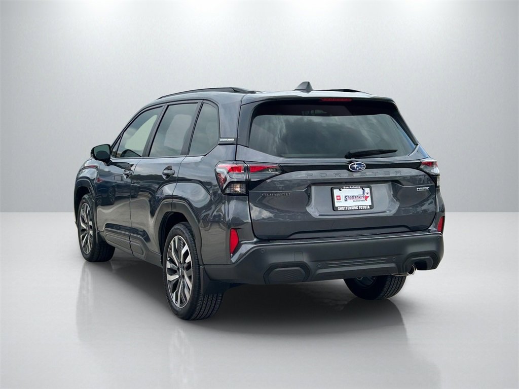Used 2025 Subaru Forester Touring image 7