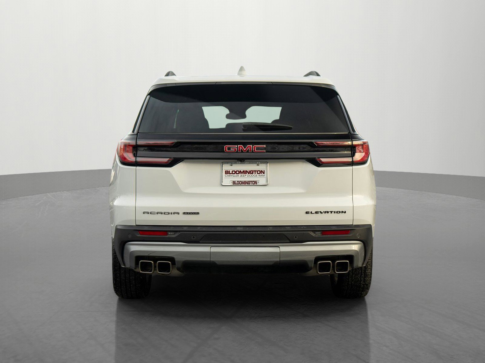 Used 2024 GMC Acadia Elevation image 6