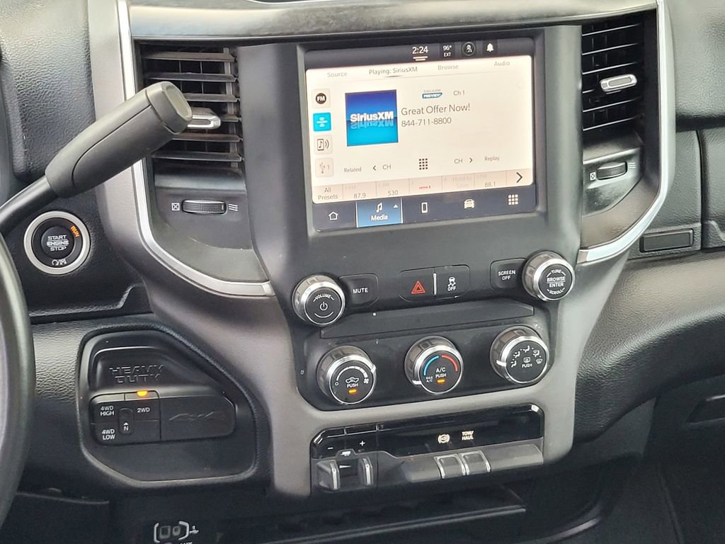 Used 2024 RAM 3500 Big Horn image 14