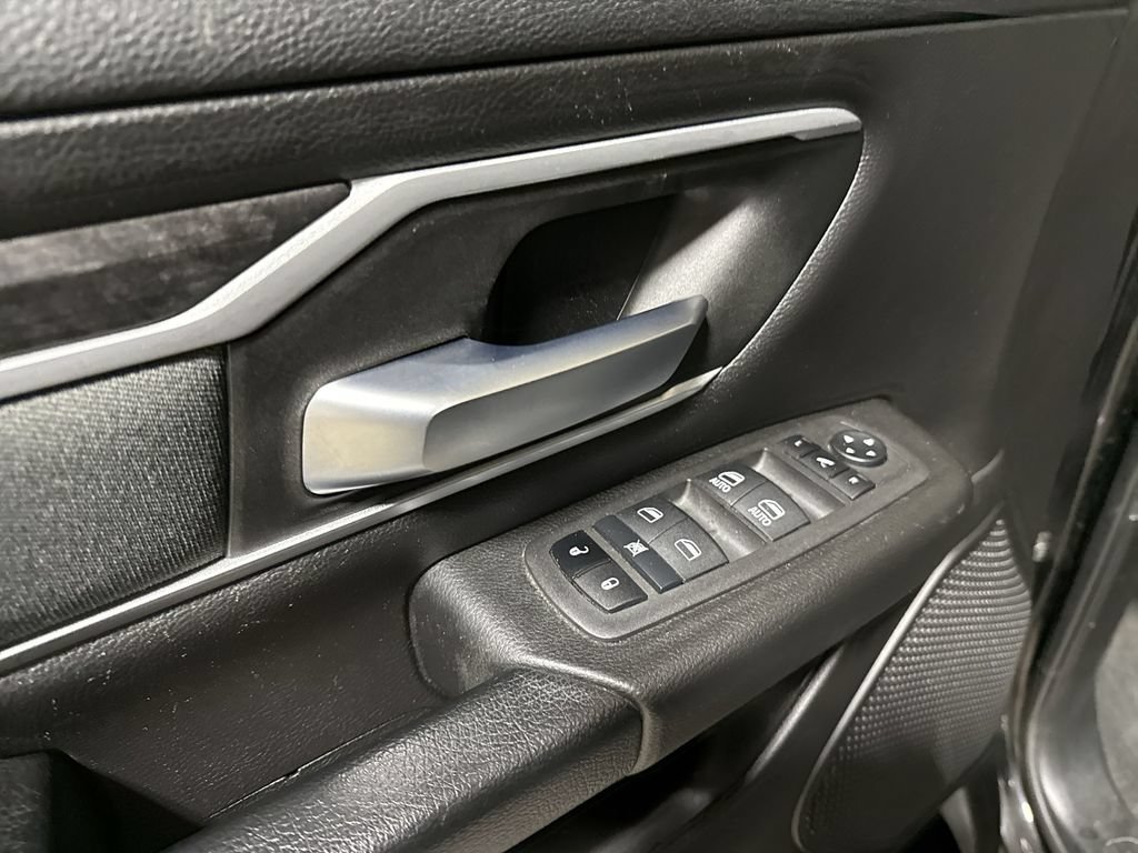 Used 2022 RAM 1500 Big Horn AWD/4WD image 21
