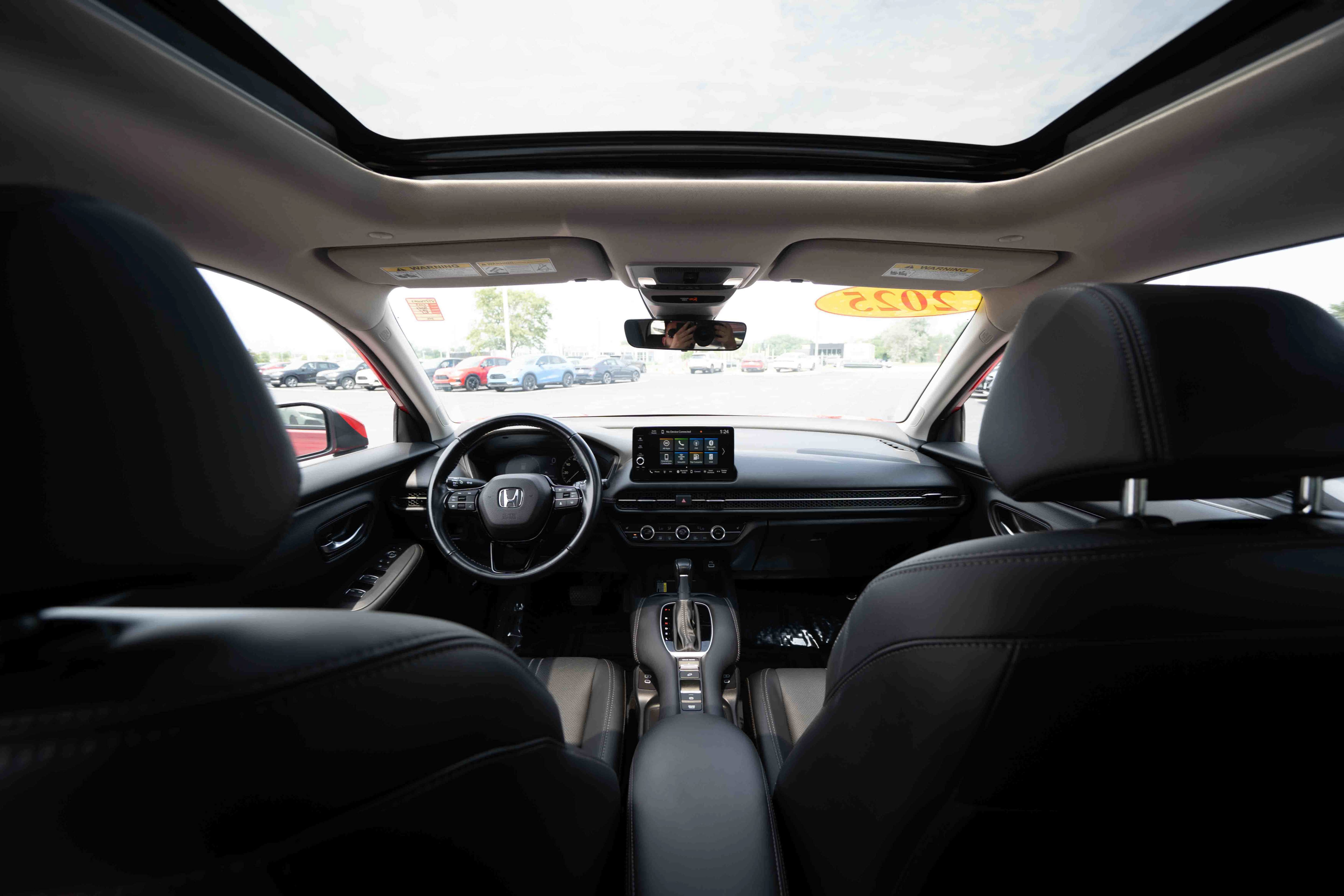 Certified 2025 Honda HR-V EX-L image 19