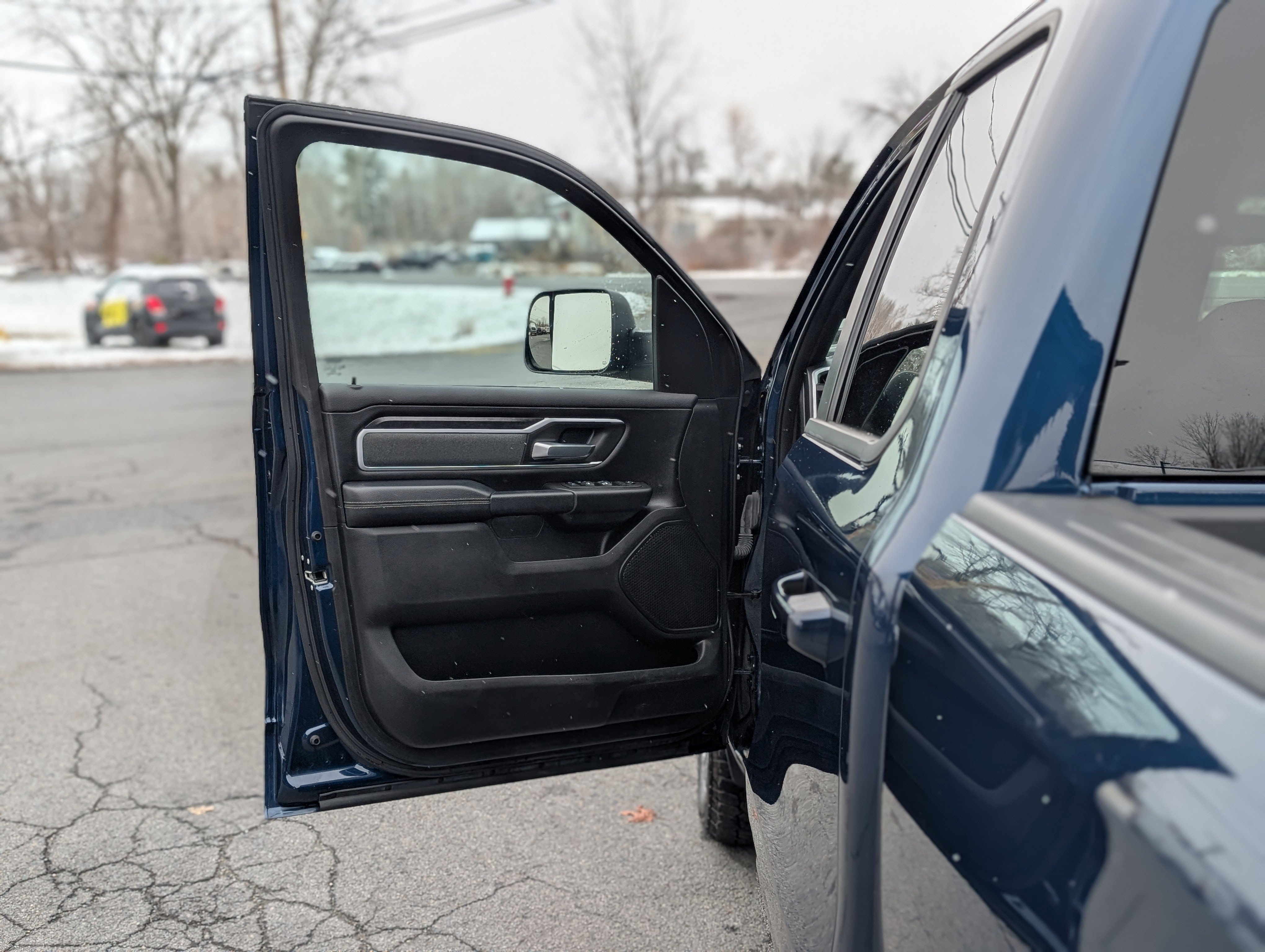 Used 2022 RAM 1500 Big Horn image 29