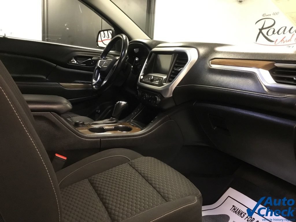 Used 2018 GMC Acadia SLE w/ LPO, Floor Liner Package AWD/4WD image 36