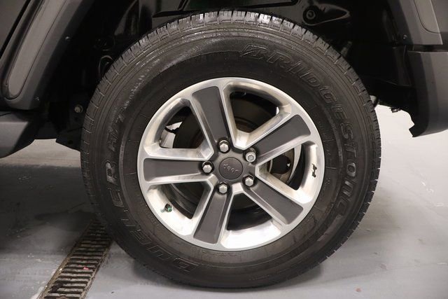 Used 2021 Jeep Wrangler Unlimited Sahara w/ Uconnect 4C Nav & Sound Group image 25