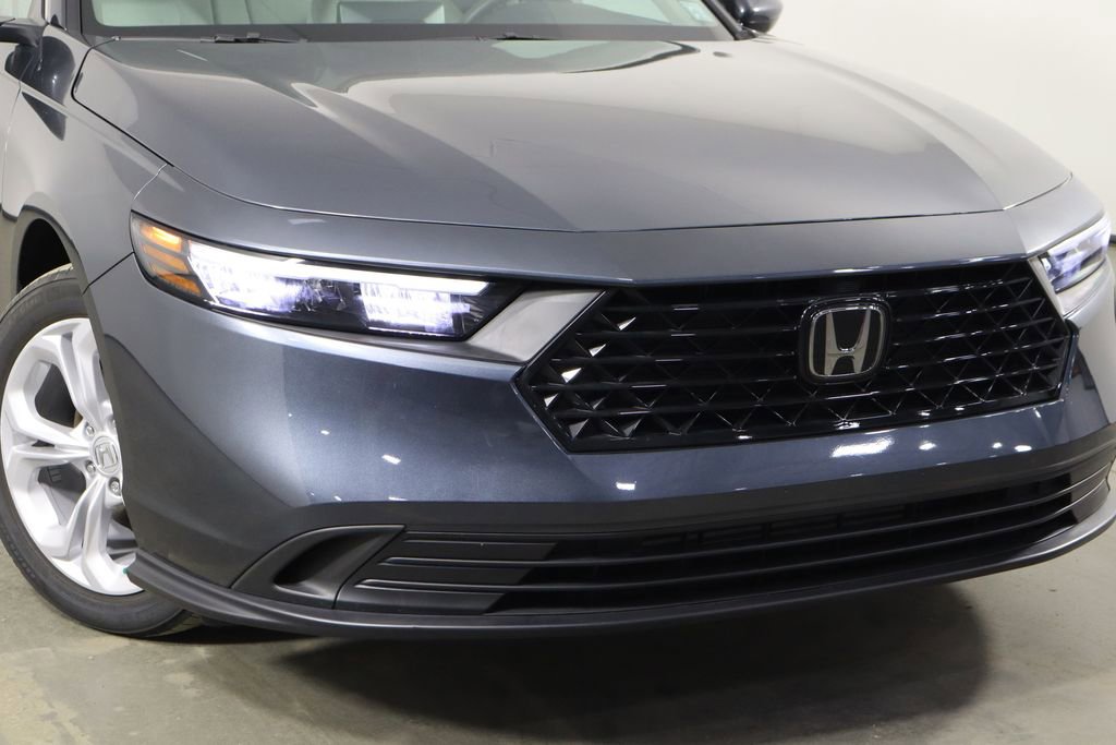 Used 2025 Honda Accord LX image 34