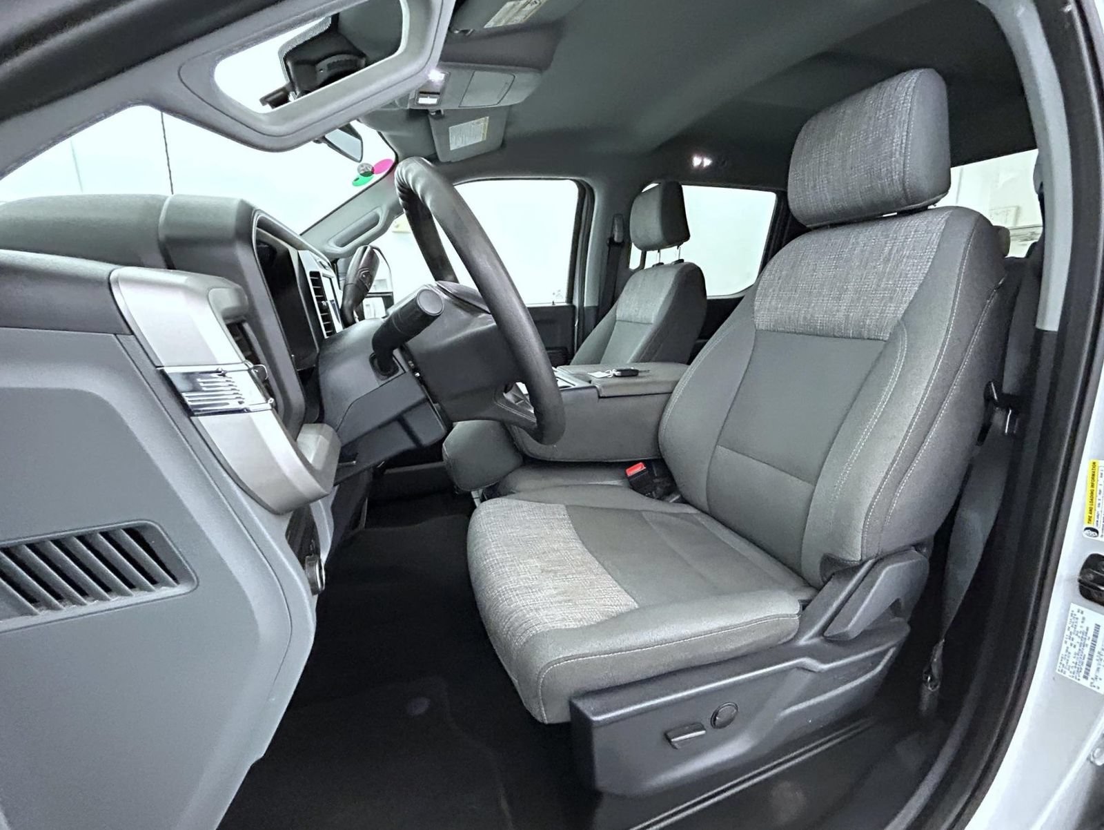 Used 2025 Ford F250 XLT AWD/4WD image 10