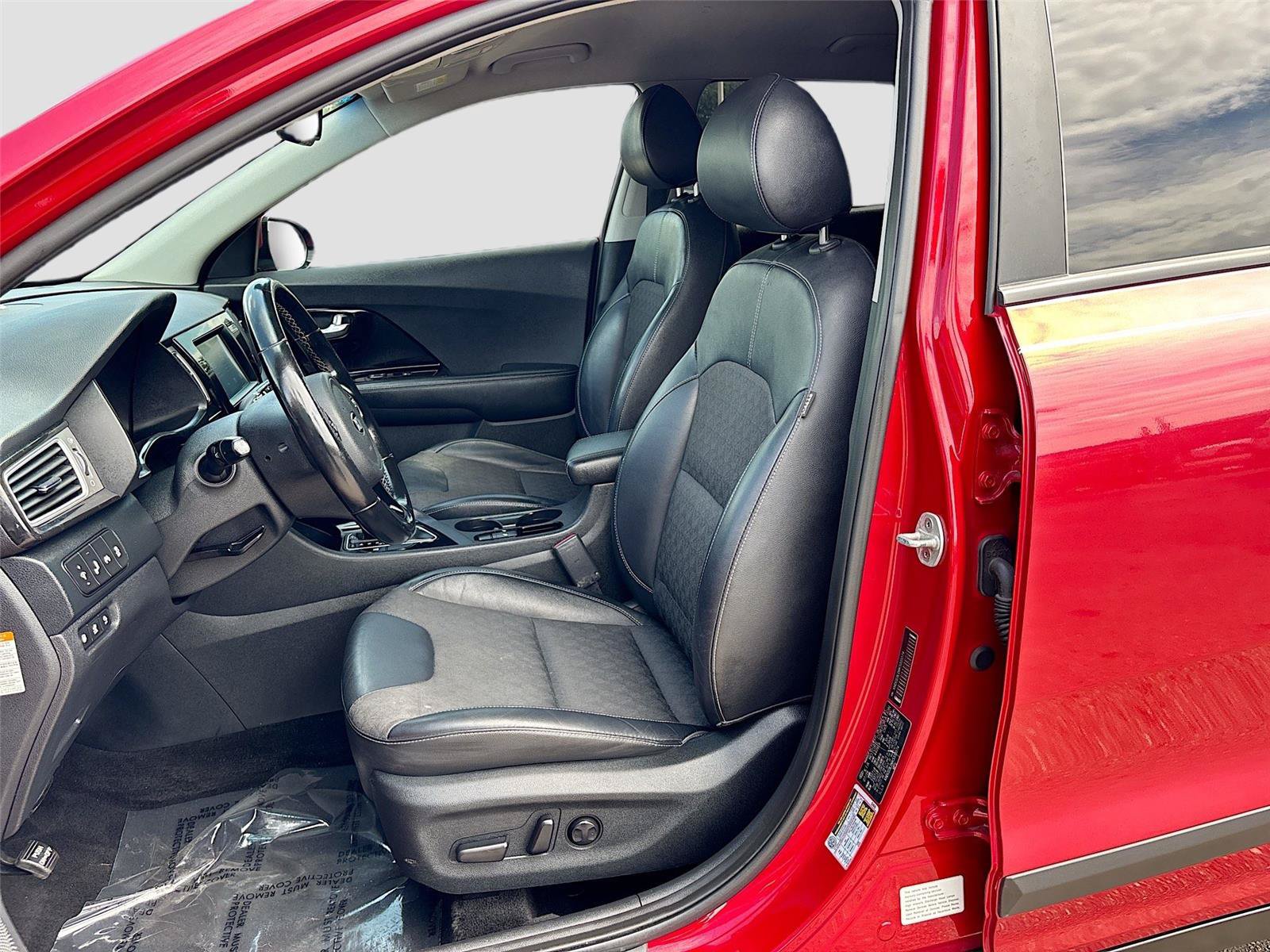 Used 2019 Kia Niro EX FWD image 20